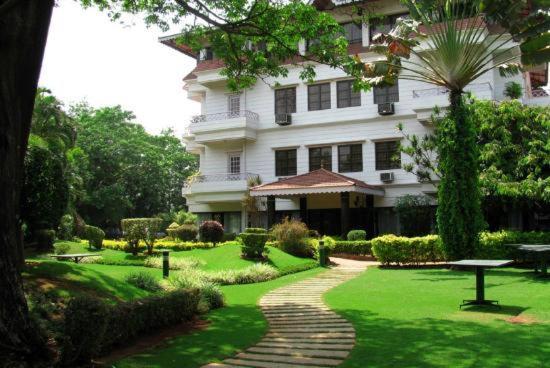 Royal Inn Mysore Exterior foto