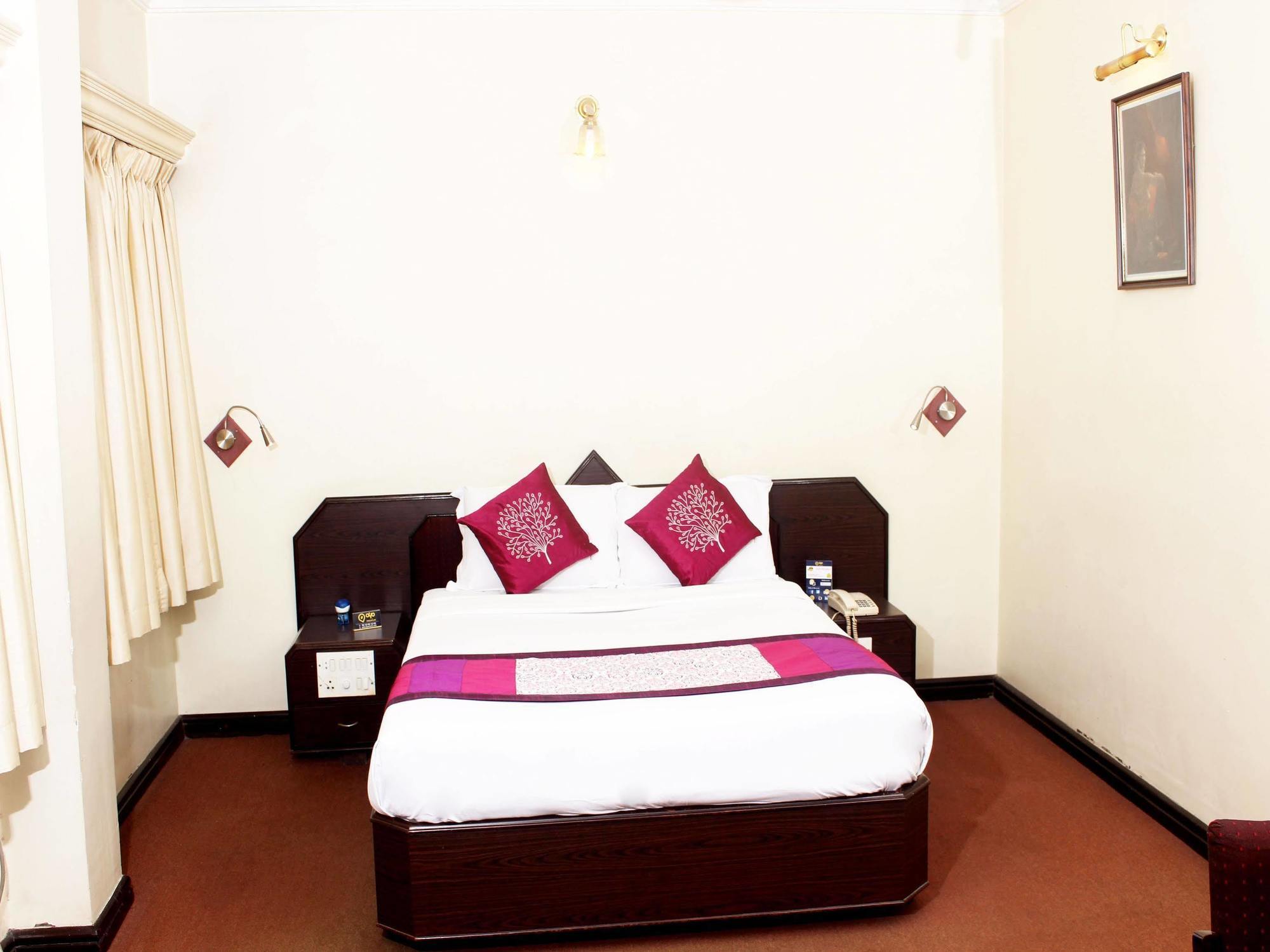 Royal Inn Mysore Exterior foto